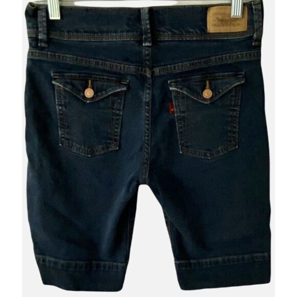 Levi’s 515 Jeans Women’s Denim Jean Shorts 6 Dark Blue Bermuda Style Casual - Picture 3 of 9